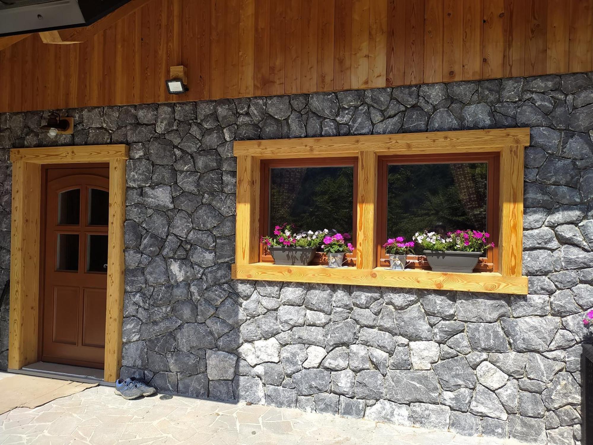 Chalet Navauce Raveo Εξωτερικό φωτογραφία