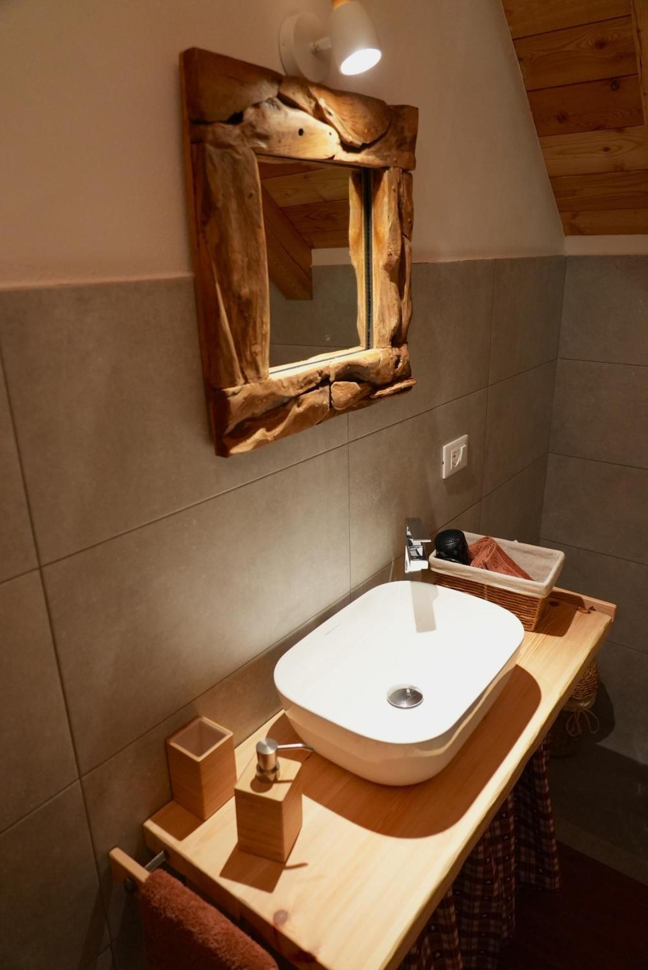 Chalet Navauce Raveo Εξωτερικό φωτογραφία
