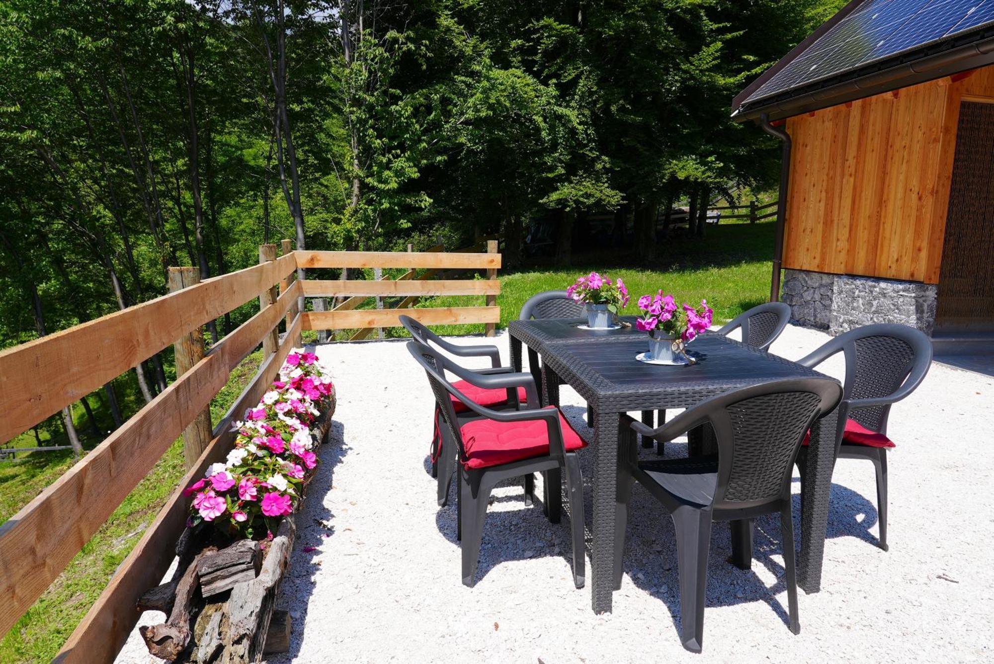 Chalet Navauce Raveo Εξωτερικό φωτογραφία