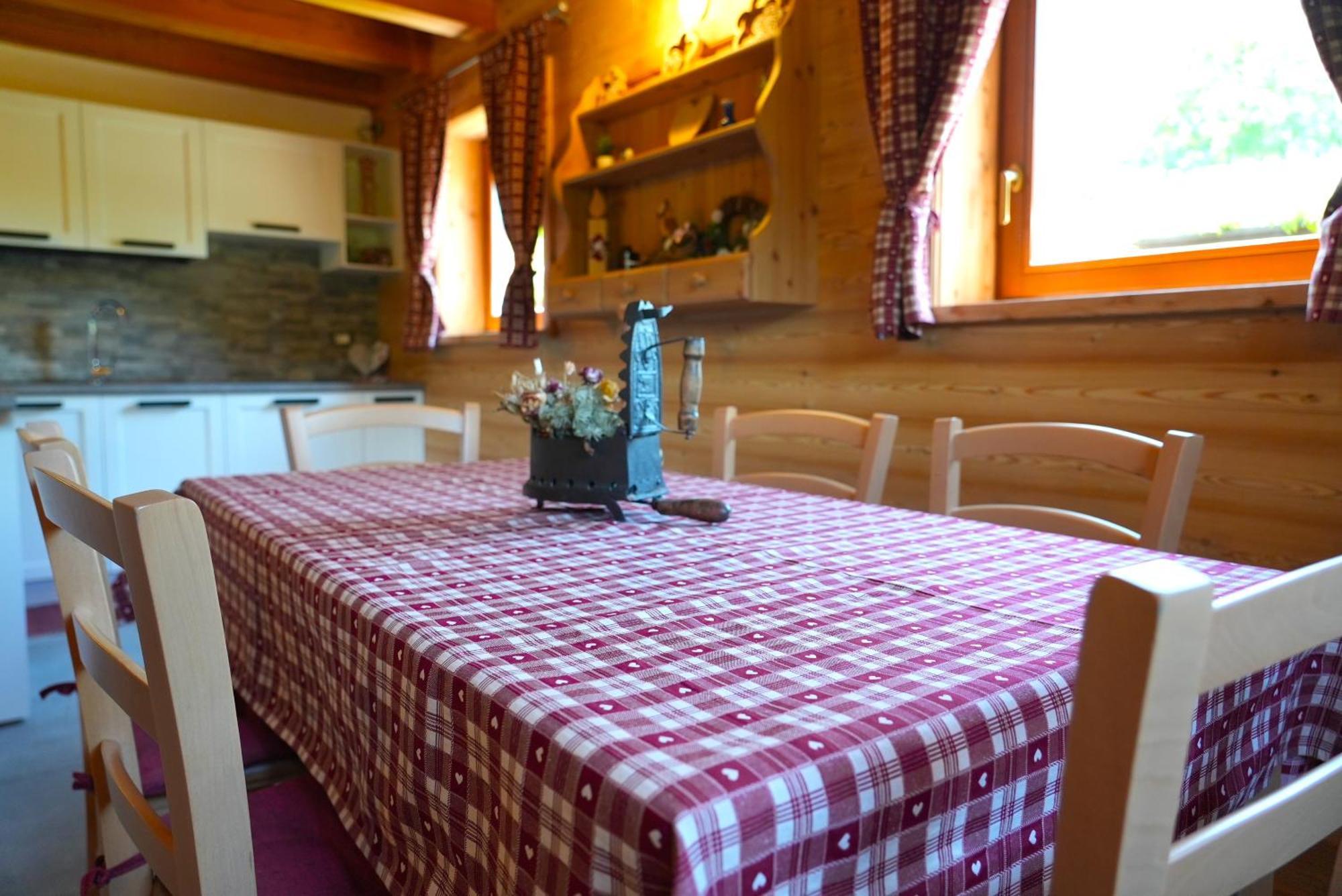 Chalet Navauce Raveo Εξωτερικό φωτογραφία