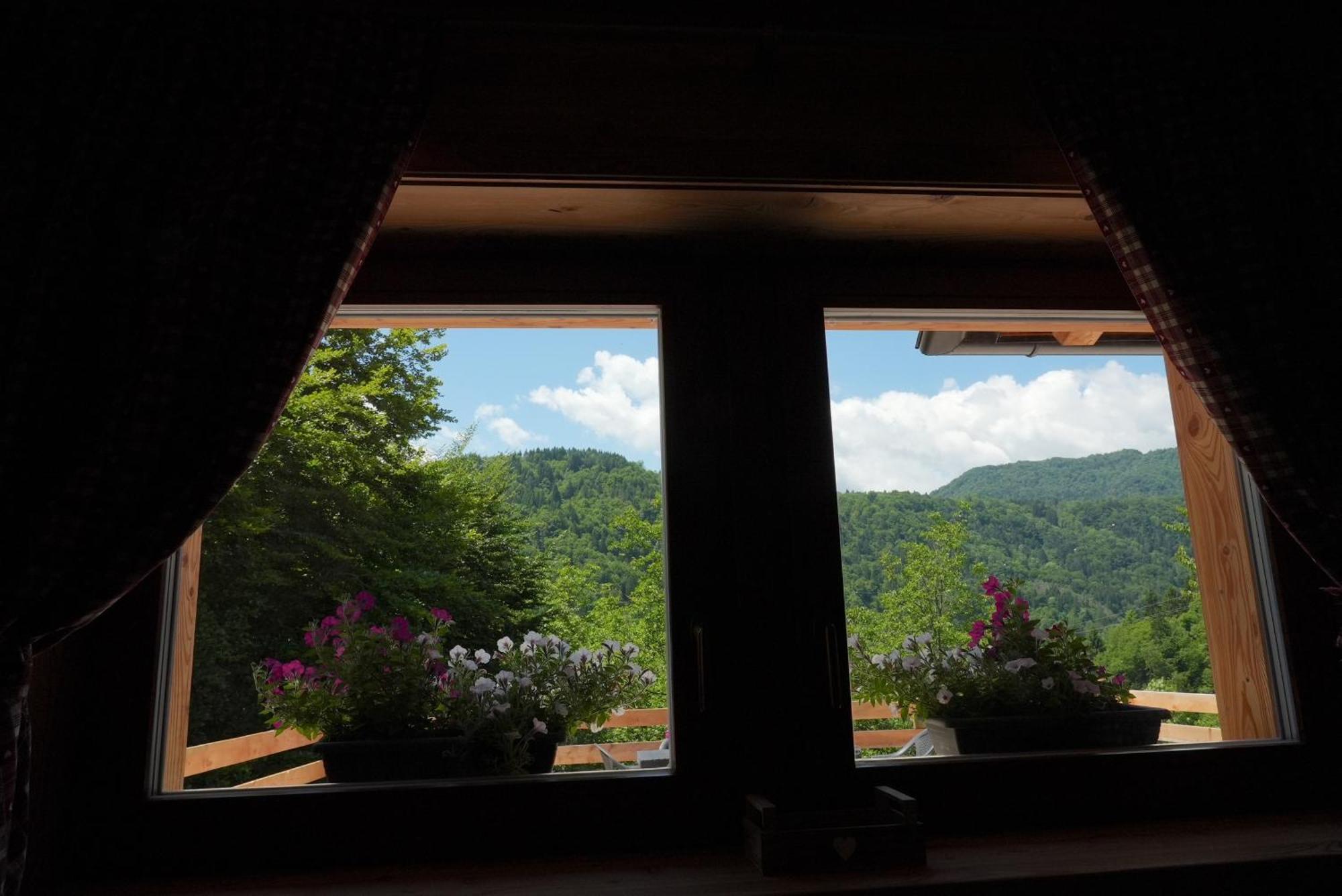 Chalet Navauce Raveo Εξωτερικό φωτογραφία